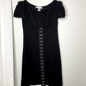 BLACK OFF-SHOULDER DRESS